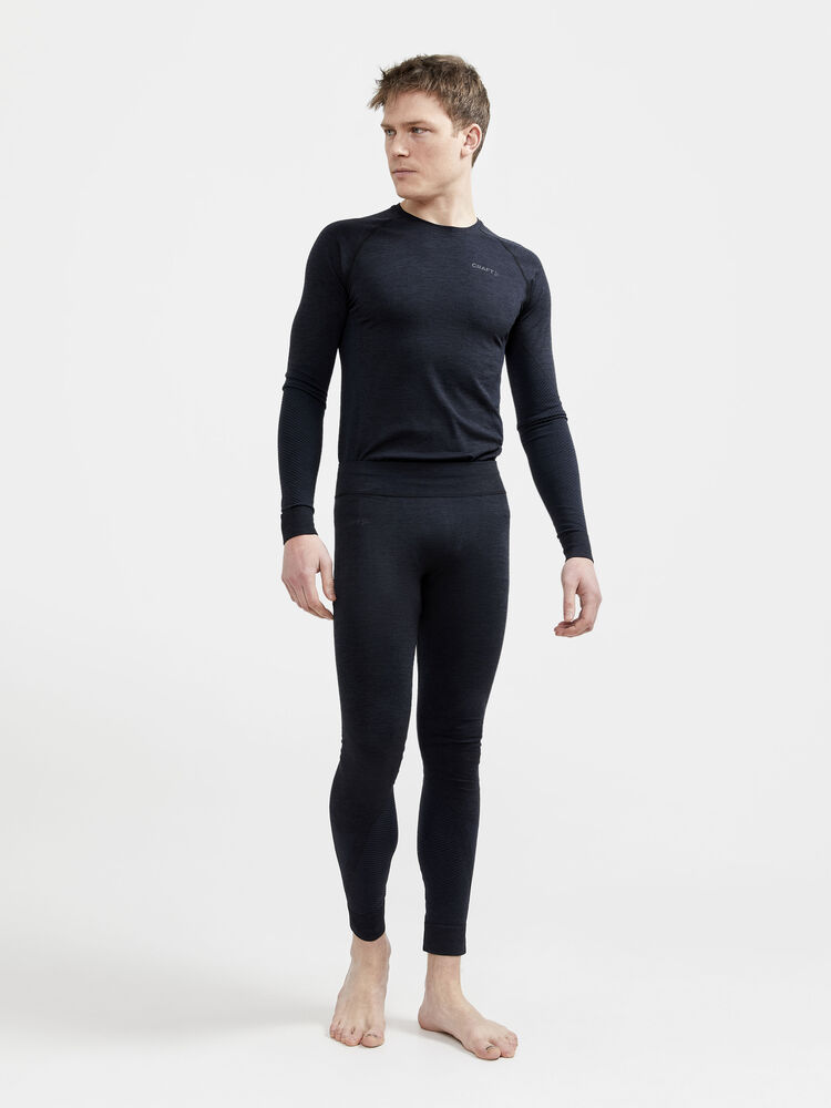 1911157-999000_CORE-Dry-Active-Comfort-LS-M_Closeup4