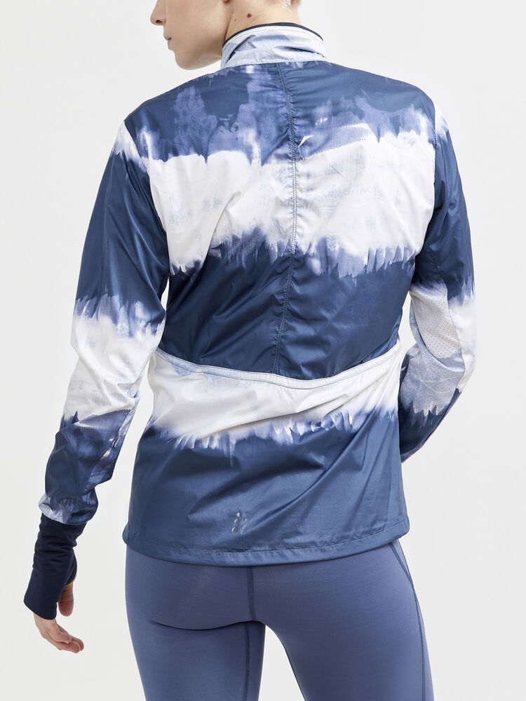 1911241-007375_ADV-Essence-Wind-Jacket-W_Closeup2