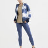 1911241-007375_ADV-Essence-Wind-Jacket-W_Closeup6