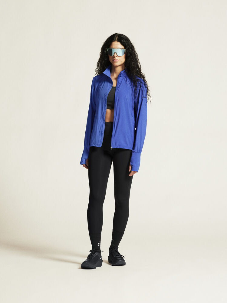 1911241-359000_ADV-Essence-Wind-Jacket-W_closeup1
