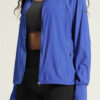 1911241-359000_ADV-Essence-Wind-Jacket-W_closeup5