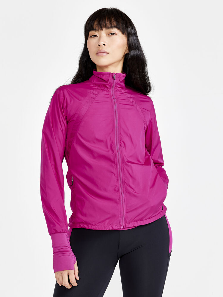 1911241-486000_ADV-Essence-Wind-Jacket-W_Closeup1