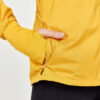 1911241-543000_ADV-Essence-Wind-Jacket-W_Closeup4