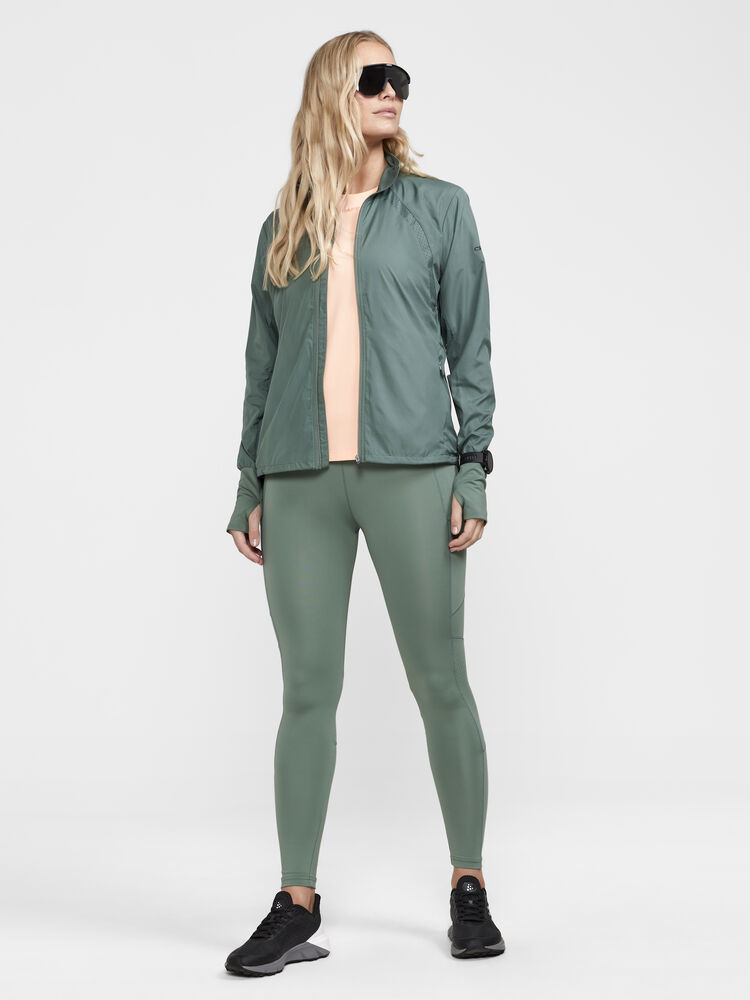 1911241-626000_ADV-Essence-Wind-Jacket-W_Closeup4