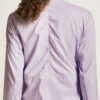 1911241-746000_ADV-Essence-Wind-Jacket-W_closeup6