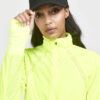 1911241-851000_ADV-Essence-Wind-Jacket-W_Closeup4
