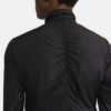 1911241-999000_ADV-ESSENCE-WIND-JACKET-W_closeup_5007