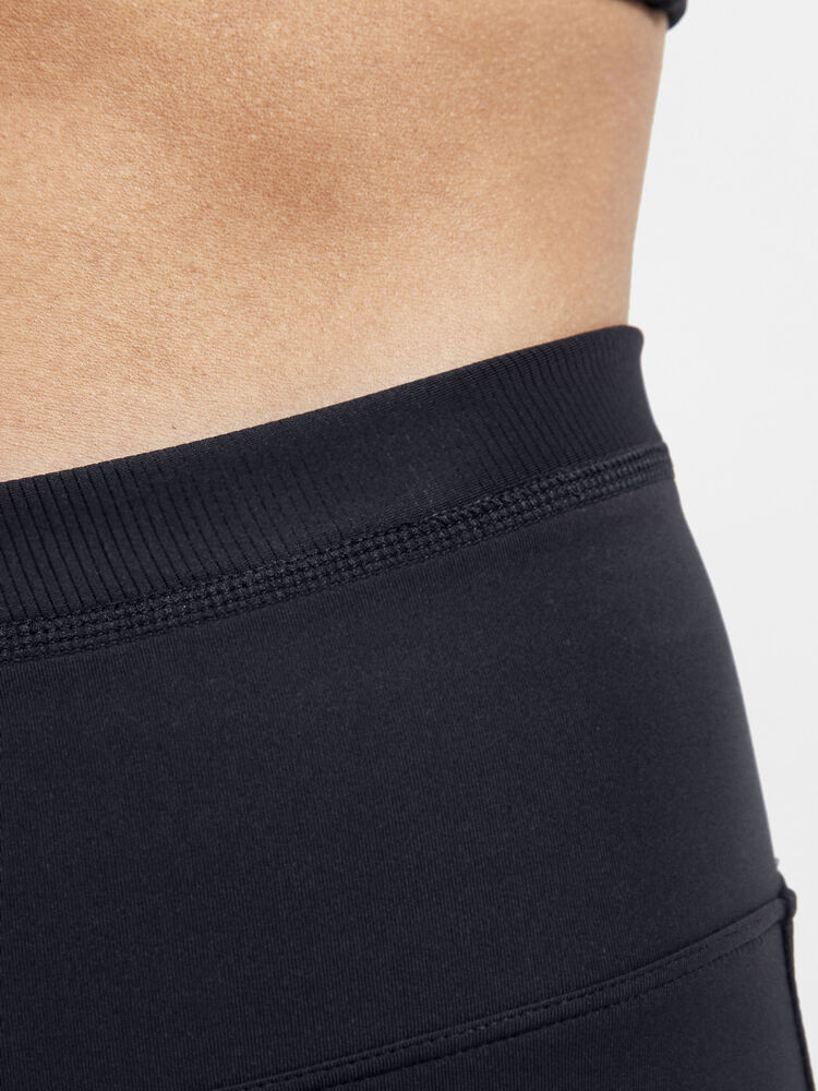1911245-999000_CORE-Charge-Highwaist-Rib-Tights-W_Closeup3