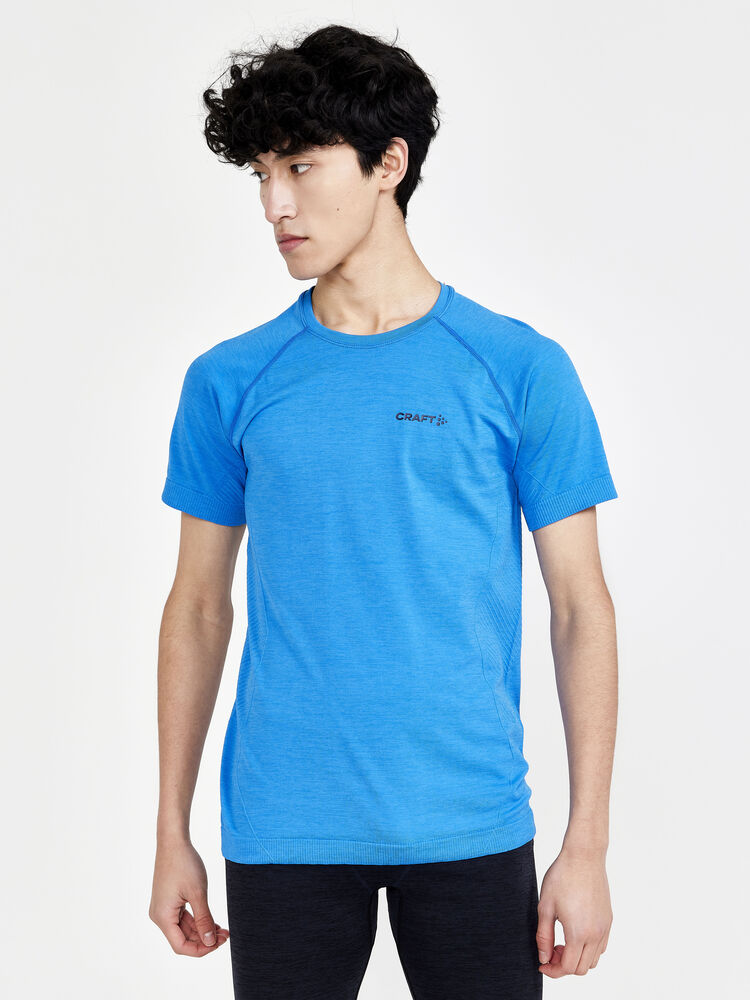 1911678-340000_CORE-Dry-Active-Comfort-SS-M_Closeup1