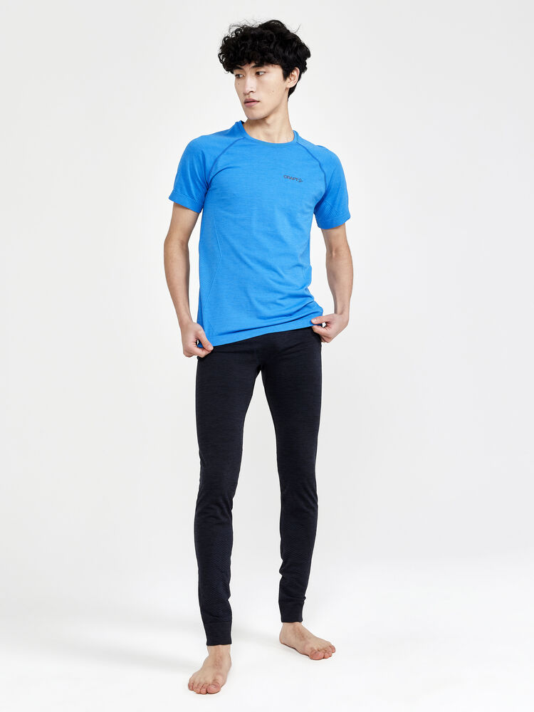 1911678-340000_CORE-Dry-Active-Comfort-SS-M_Closeup5