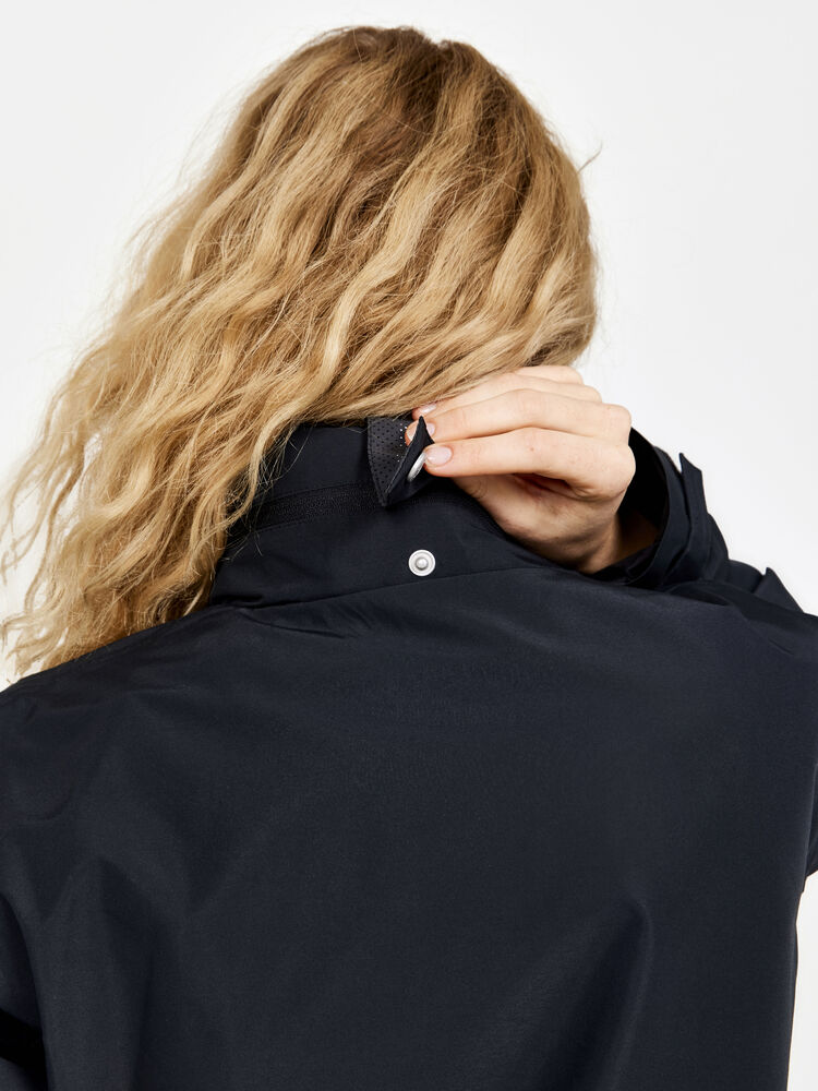 1911739-999000_Adv-Bike-Ride-Hydro-Jacket-W_Closeup4