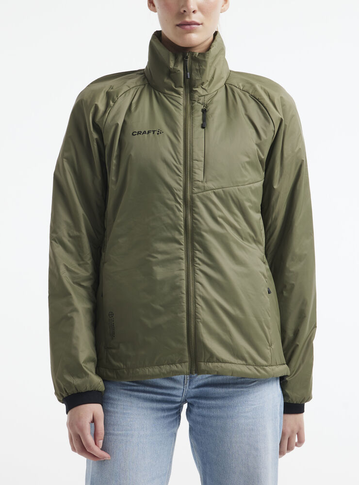 1912216-664000_CORE-Light-Padded-Jacket-W_Closeup1
