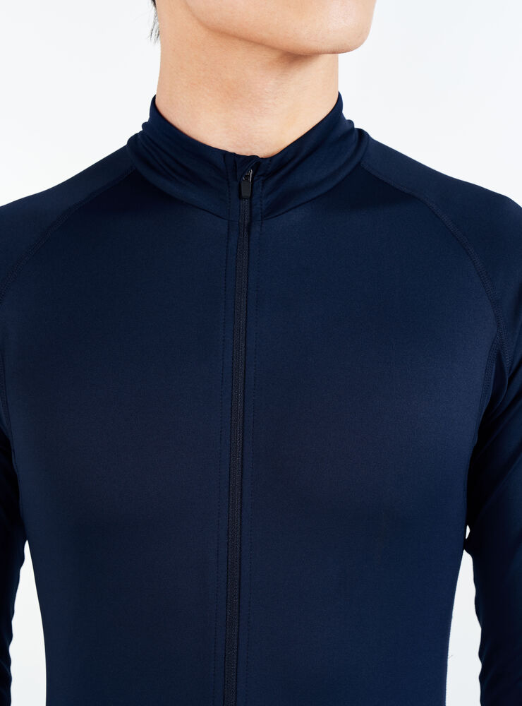 1912696-396000_ADV-Nordic-Ski-Club-Suit-M_Closeup4