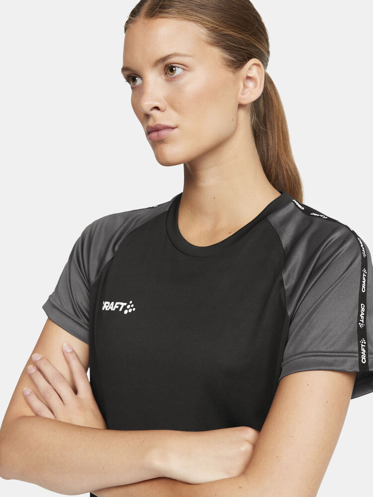 1912726-999985_Squad-2.0-Contrast-Jersey-W_Closeup4