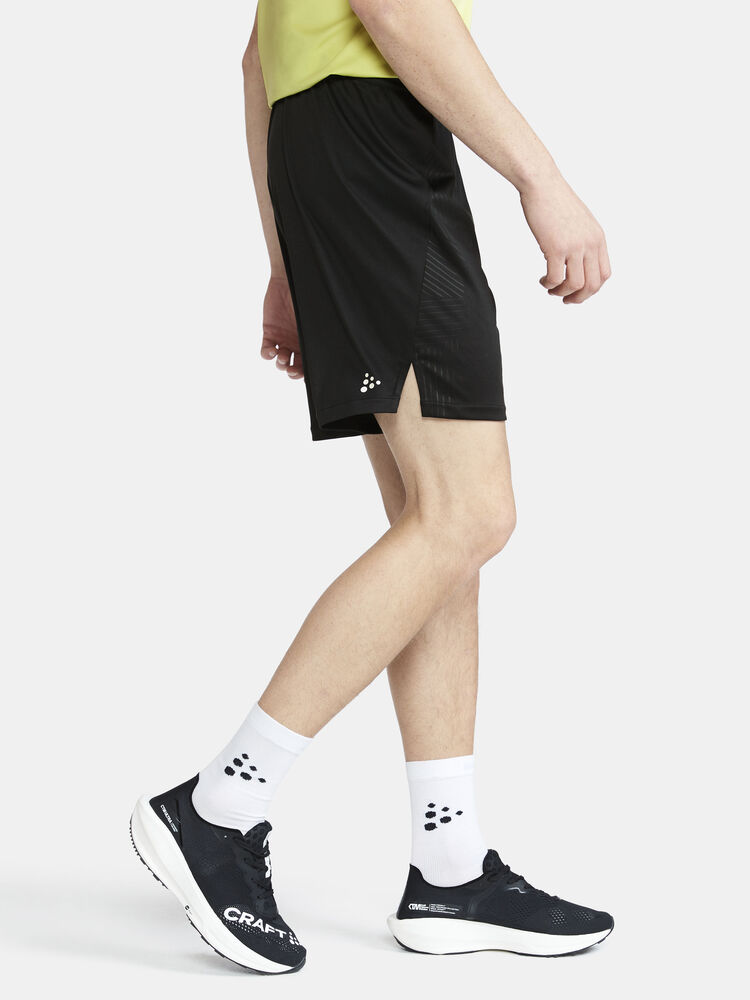 1912755-999000_Extend-Shorts-M_Closeup2