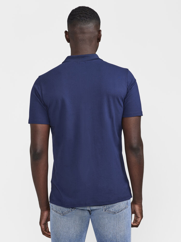 1913448-390000_Progress-2.0-Polo-M_Closeup3