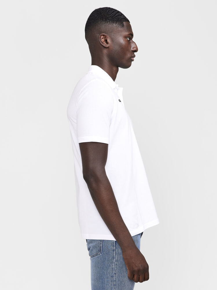 1913448-900000_Progress-2.0-Polo-M_Closeup2