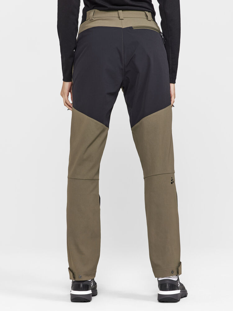 1913803-664000_PRO-Explore-Hiking-Pant-W_Closeup2