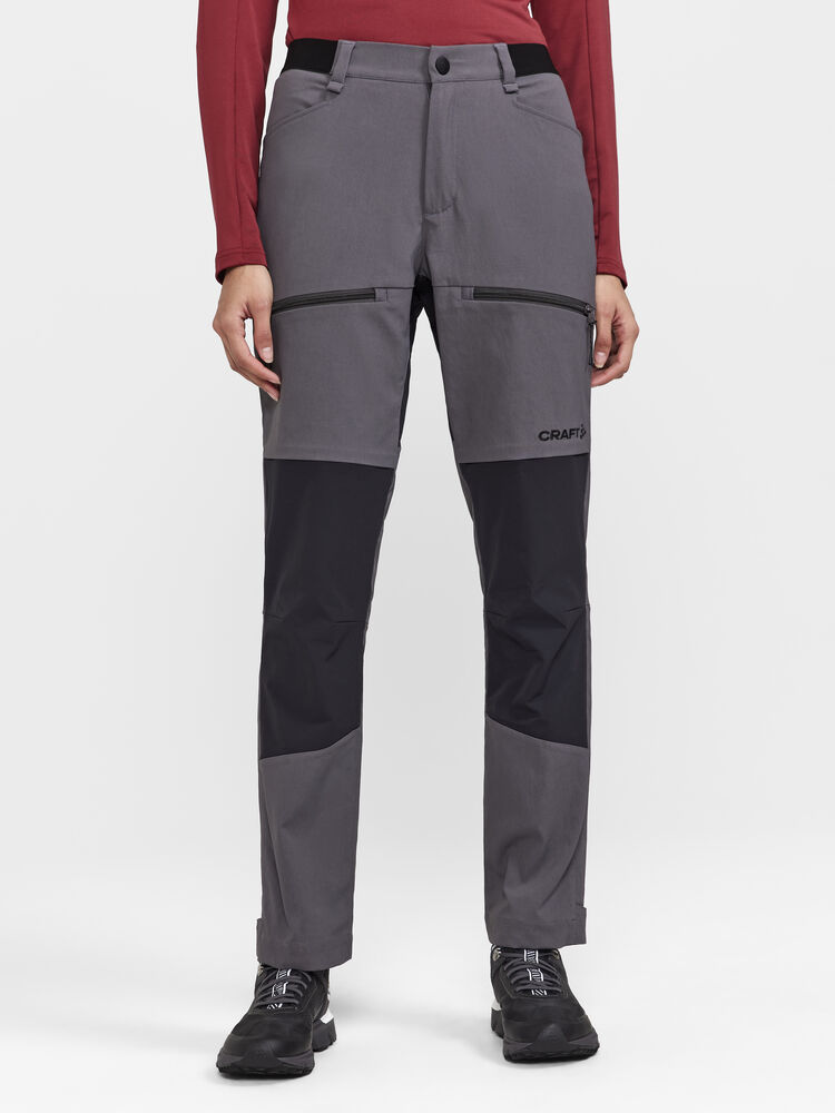 1913803-985000_PRO-Explore-Hiking-Pant-W_Closeup1