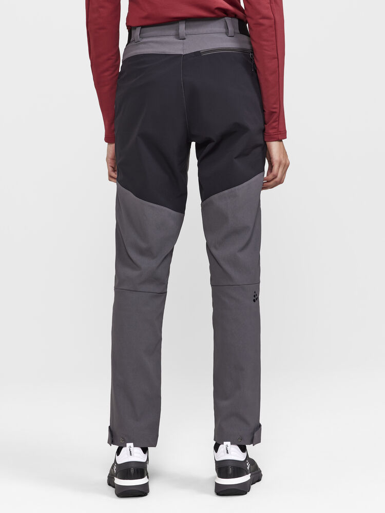 1913803-985000_PRO-Explore-Hiking-Pant-W_Closeup2