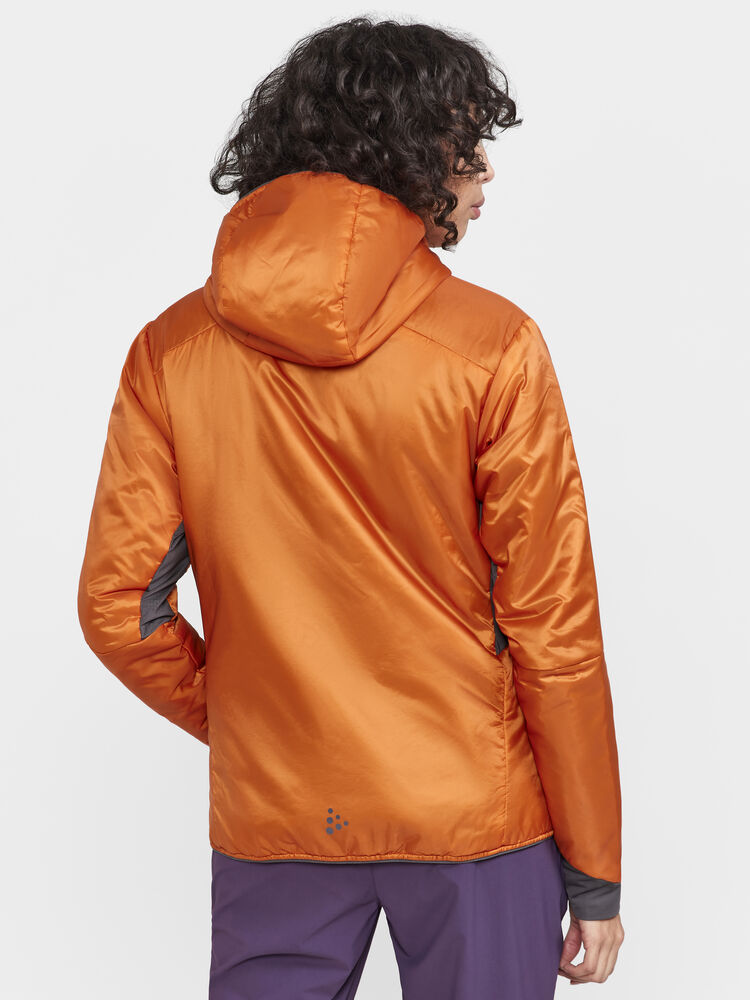 1913805-580000_ADV-Explore-Lightweight-Jacket-W_Closeup2