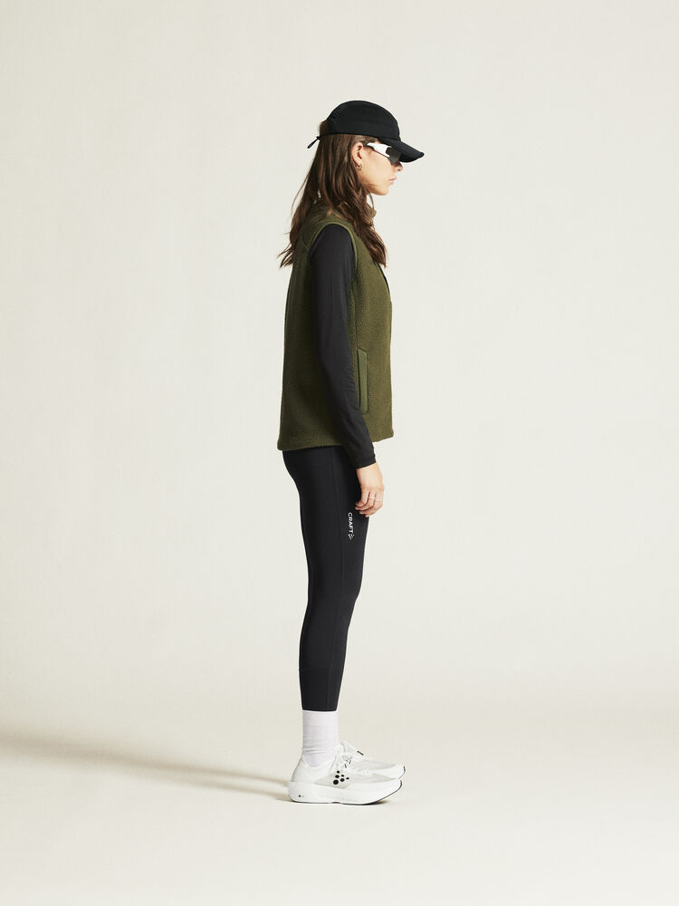 1913811-664000_ADV-Explore-Pile-Fleece-Vest-W_closeup2