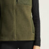 1913811-664000_ADV-Explore-Pile-Fleece-Vest-W_closeup6