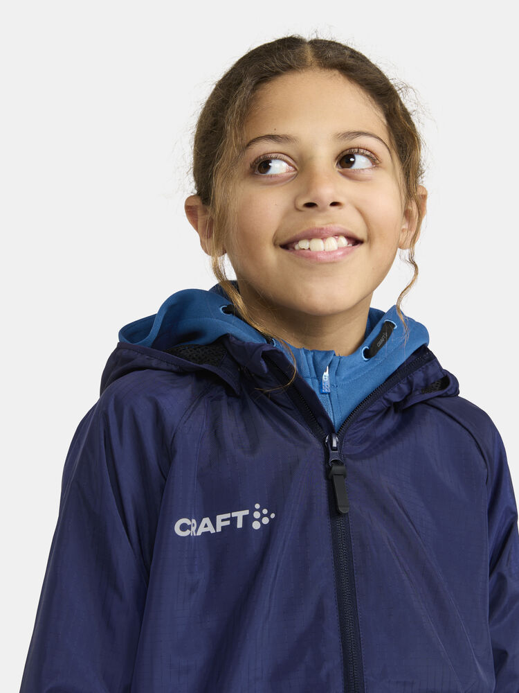1913818-390000_Squad-Wind-Jacket-Jr_Closeup3