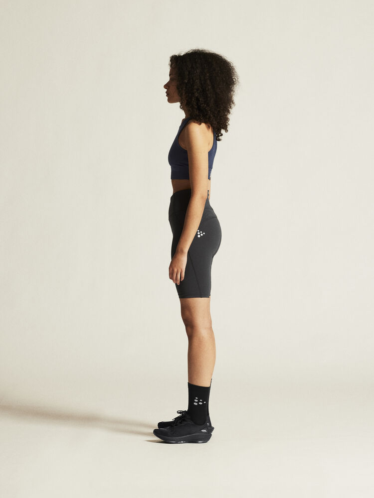 1914666-390000_Rush-2-Crop-Top-W_closeup8