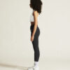 1914666-900000_Rush-2-Crop-Top-W_closeup4