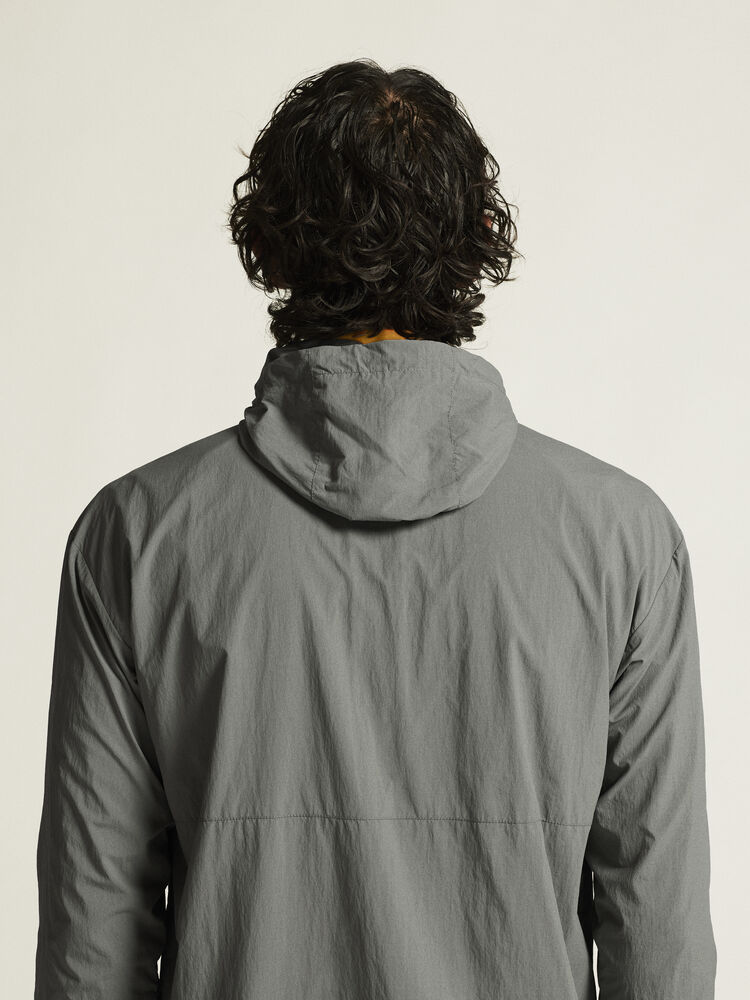 1914704-647000_ADV-Join-Windbreaker-M_closeup7
