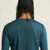 1914793-629000_ADV-Essence-LS-Tee-2-M_closeup6