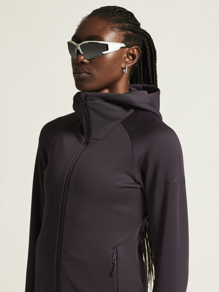 1915241-499000_ADV-Explore-Power-fleece-Hood-Jkt-W_closeup5