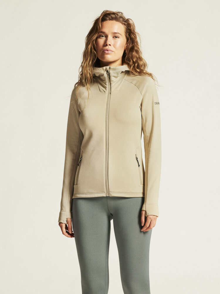 1915241-608000_ADV-Explore-Power-Fleece-Hood-Jkt-W_closeup8