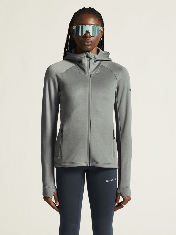 1915241-647000_ADV-Explore-Power-fleece-Hood-Jkt-W_closeup4