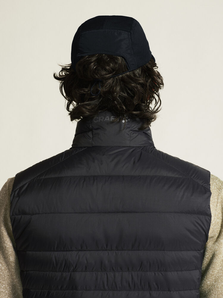 1915254-999000_ADV-Explore-Lt-Down-Vest-M_closeup7