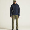 1915258-396000_ADV-Explore-Softshell-2-Jkt-M_closeup1