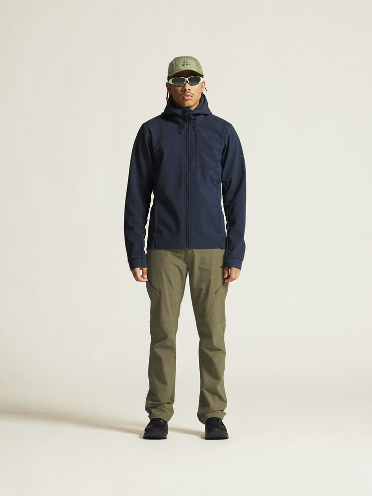 1915258-396000_ADV-Explore-Softshell-2-Jkt-M_closeup1