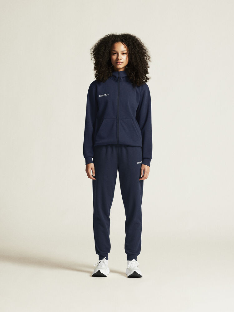 1915296-390000_Community-2-Logo-FZ-Hoodie-W_closeup1