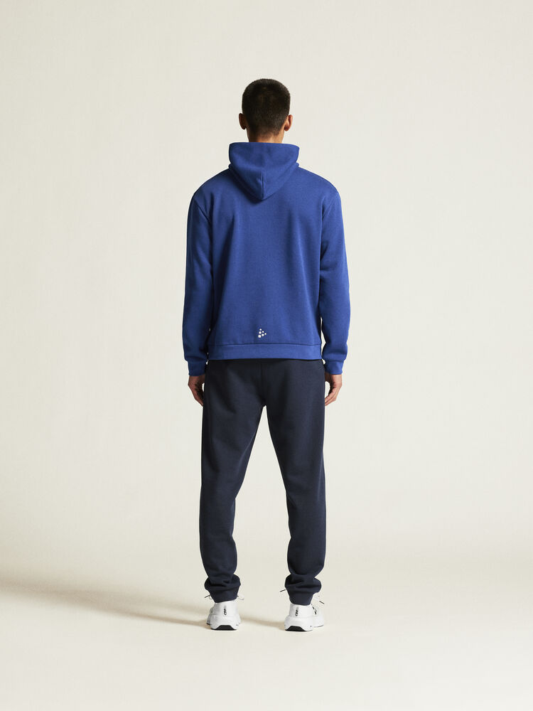1915344-346000_Community-2-Logo-Hoodie-M_closeup3