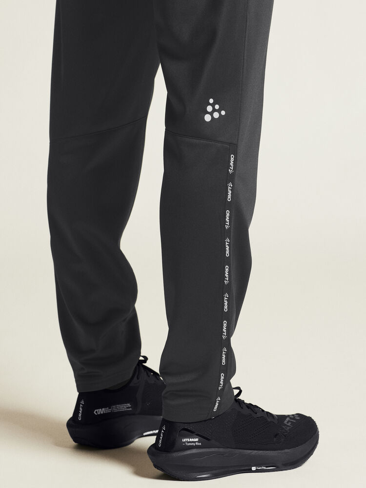 1915353-999000_Squad-Go-Pant-M_closeup7