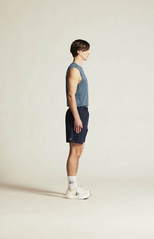 1915950-396000_ADV-Essence-2in1-shorts-2-M_closeup2