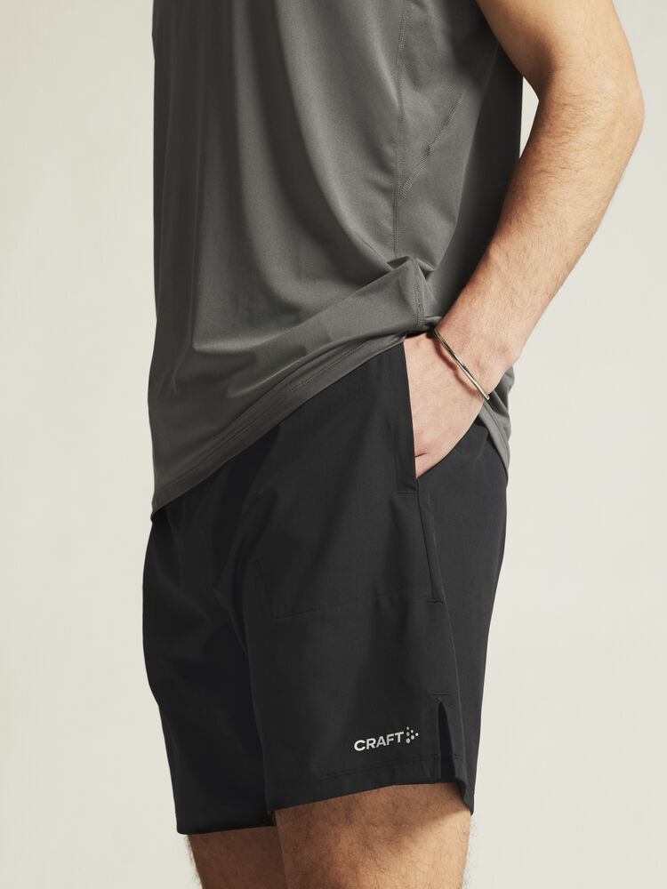 1915950-999000_ADV-Essence-2-in-1-shorts-2-M_closeup5
