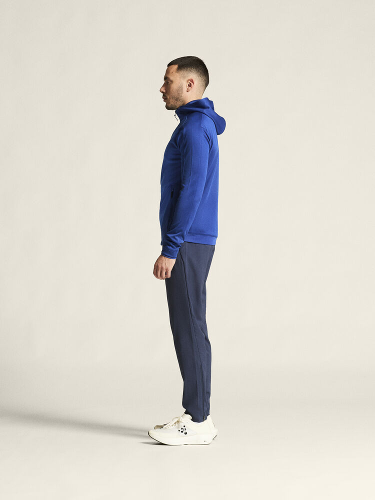 1916041-346000_Evolve-2-Hood-Jacket-M_closeup4