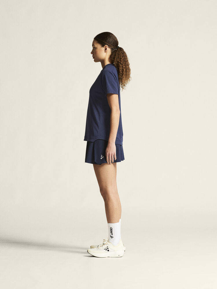 1916048-390000_Ability-Skirt-W_closeup4