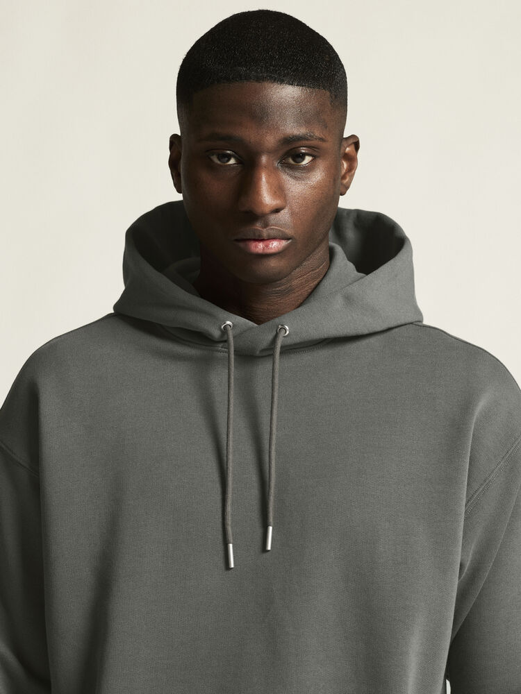 1916298-970000_Frequent-Hoodie-M_closeup5