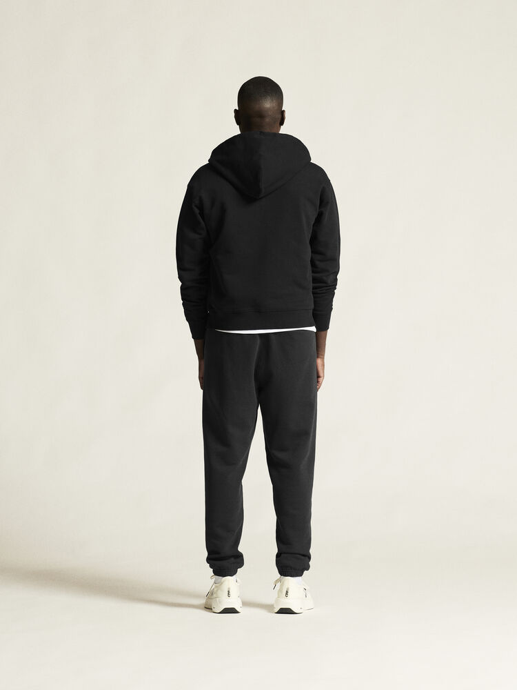 1916302-999000_Frequent-Sweatpants-M_closeup3