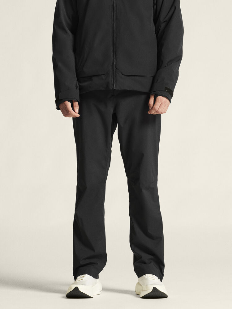 1916344-999000_Core-Explore-Shell-Pants-M_closeup4