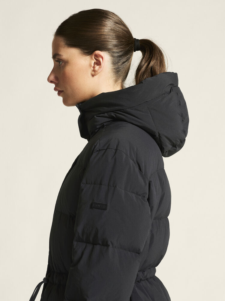 1916375-999000_Urban-Down-Puffer-Jkt-W_closeup6