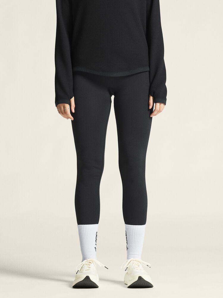 1916690-999000_Dry-Active-Comfort-Pants-2-W_closeup4